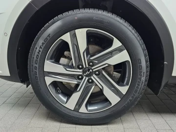 2023 Kia Sorento с пробегом 51 065 км