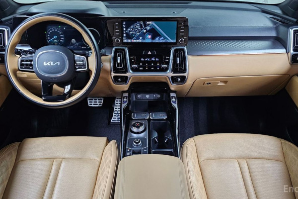 2023 Kia Sorento с пробегом 51 065 км