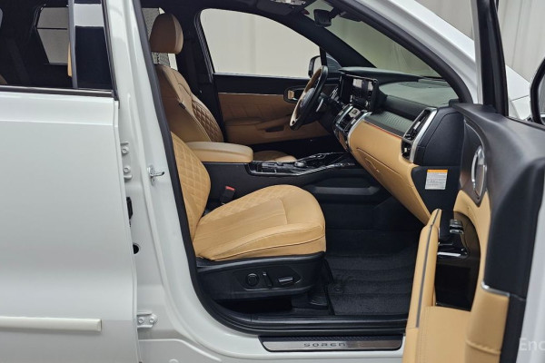2023 Kia Sorento с пробегом 51 065 км