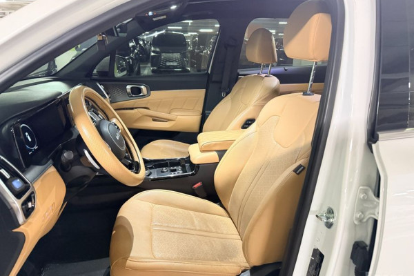 2022 Kia Sorento с пробегом 27 412 км