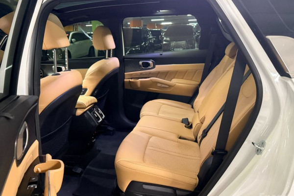 2022 Kia Sorento с пробегом 27 412 км