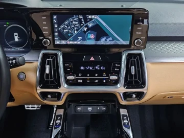 2023 Kia Sorento с пробегом 51 065 км
