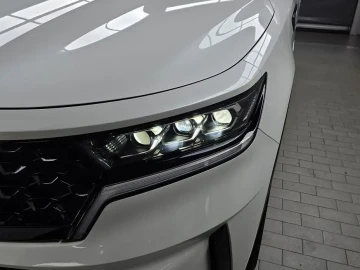2023 Kia Sorento с пробегом 51 065 км