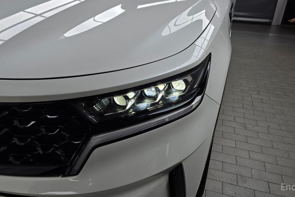 2023 Kia Sorento с пробегом 51 065 км