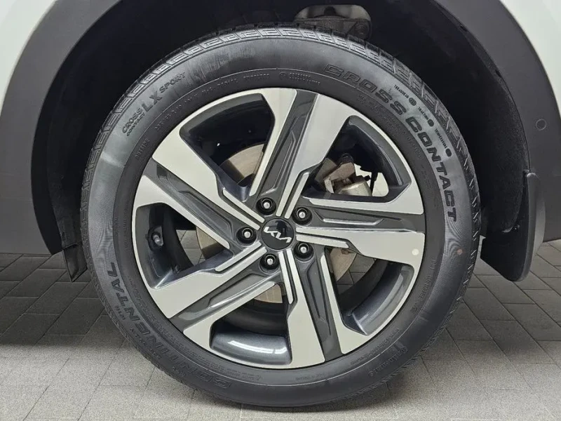 2023 Kia Sorento с пробегом 51 065 км