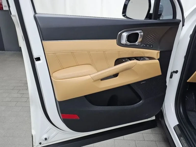 2023 Kia Sorento с пробегом 51 065 км