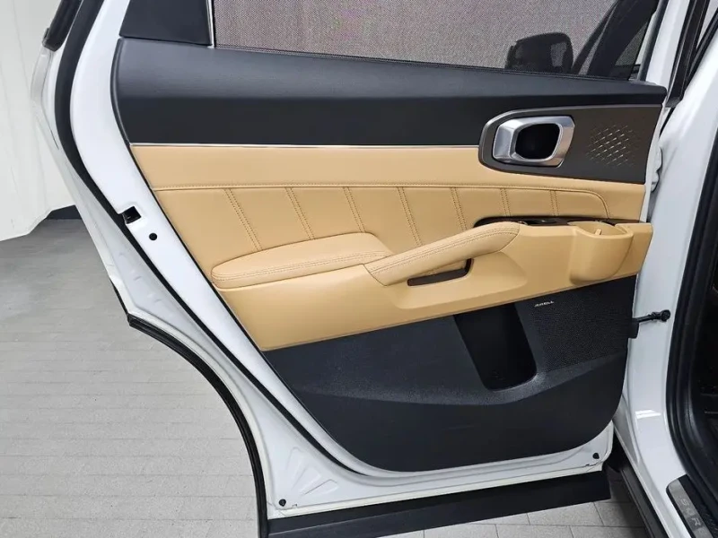 2023 Kia Sorento с пробегом 51 065 км