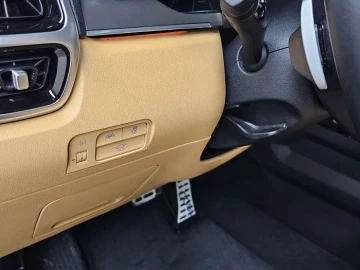 2023 Kia Sorento с пробегом 51 065 км