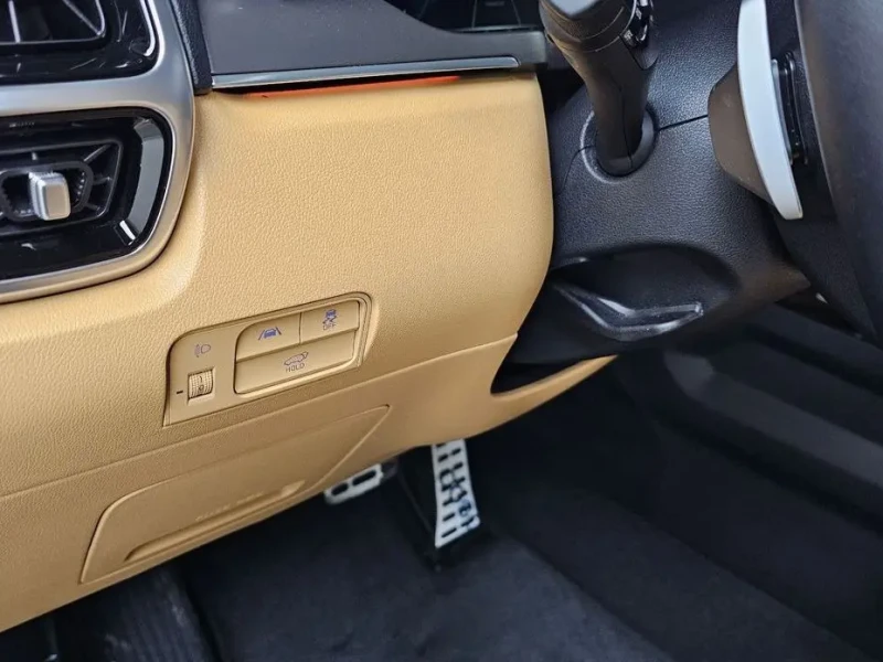 2023 Kia Sorento с пробегом 51 065 км