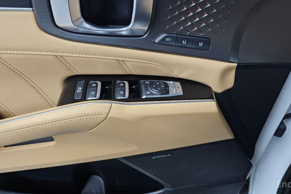 2023 Kia Sorento с пробегом 51 065 км