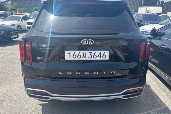 2020 Kia Sorento с пробегом 83 602 км
