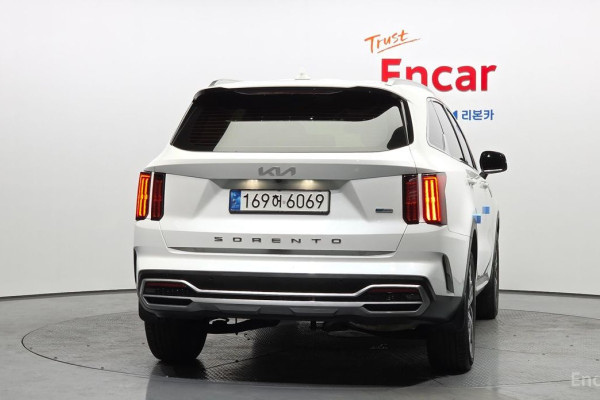 2022 Kia Sorento с пробегом 110 639 км