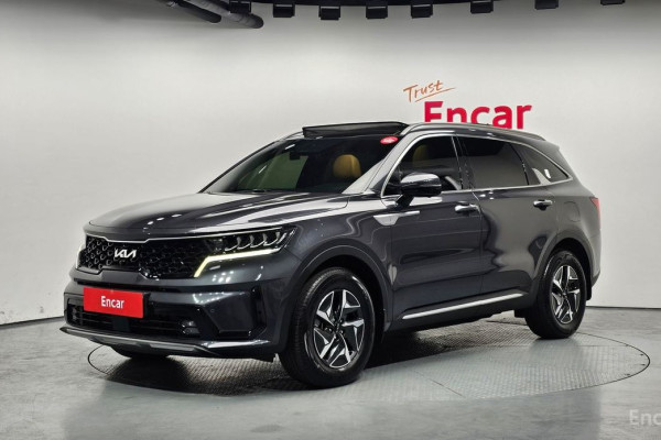 2023 Kia Sorento с пробегом 42 044 км