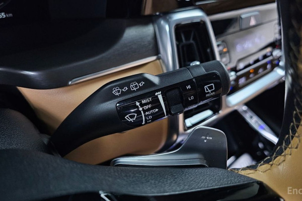 2023 Kia Sorento с пробегом 51 065 км