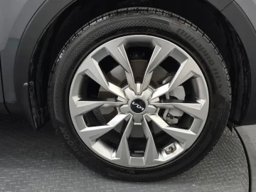 2023 Kia Sorento с пробегом 41 477 км