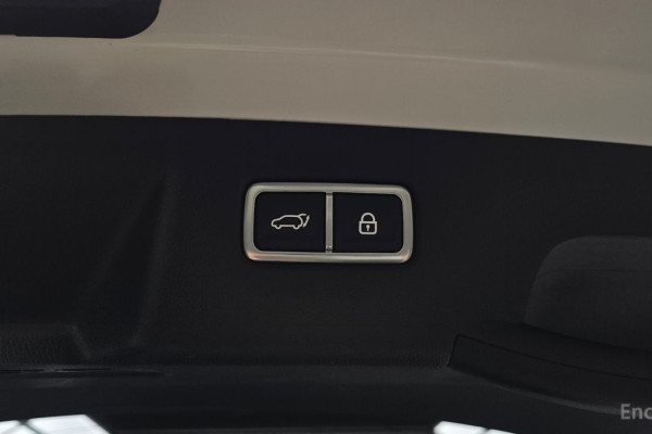 2023 Kia Sorento с пробегом 51 065 км