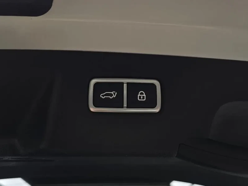 2023 Kia Sorento с пробегом 51 065 км