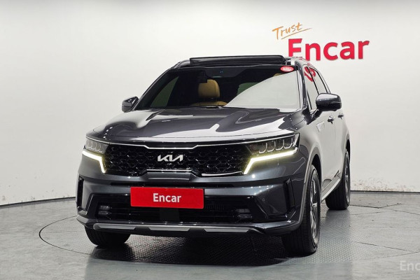 2023 Kia Sorento с пробегом 42 044 км