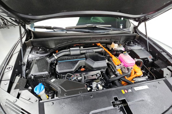 2023 Kia Sorento с пробегом 42 044 км