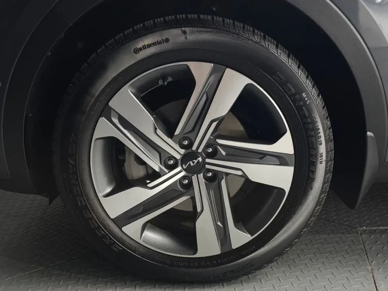 2022 Kia Sorento с пробегом 10 079 км