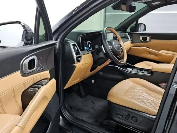 2023 Kia Sorento с пробегом 42 044 км
