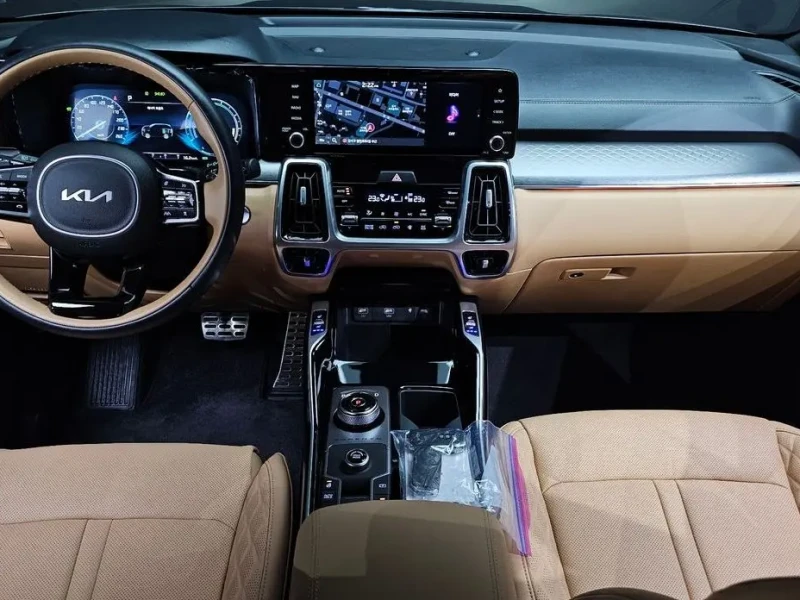 2022 Kia Sorento с пробегом 10 079 км