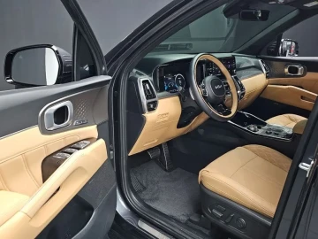 2022 Kia Sorento с пробегом 10 079 км