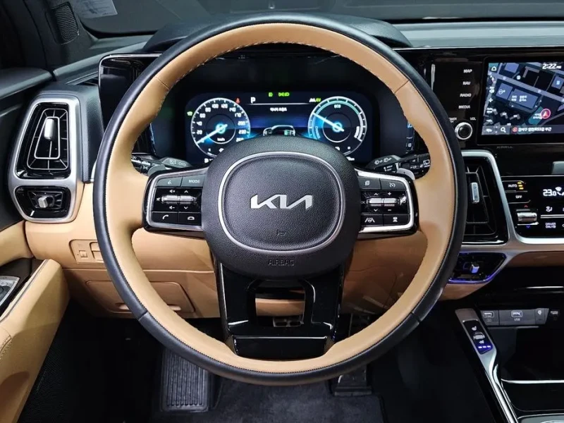 2022 Kia Sorento с пробегом 10 079 км