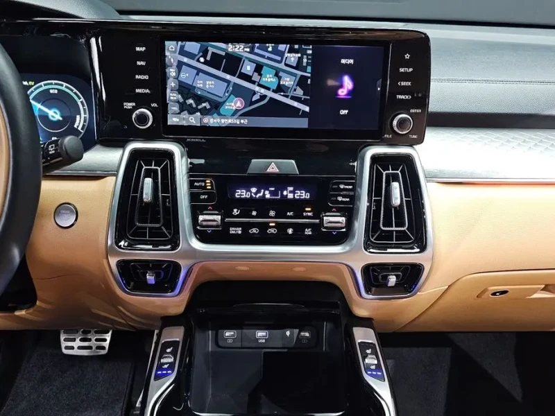 2022 Kia Sorento с пробегом 10 079 км