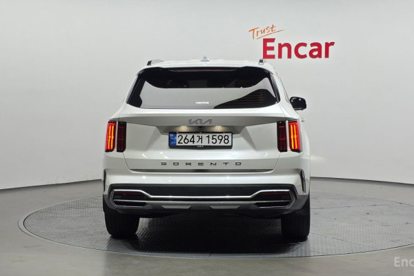 2022 Kia Sorento с пробегом 44 360 км