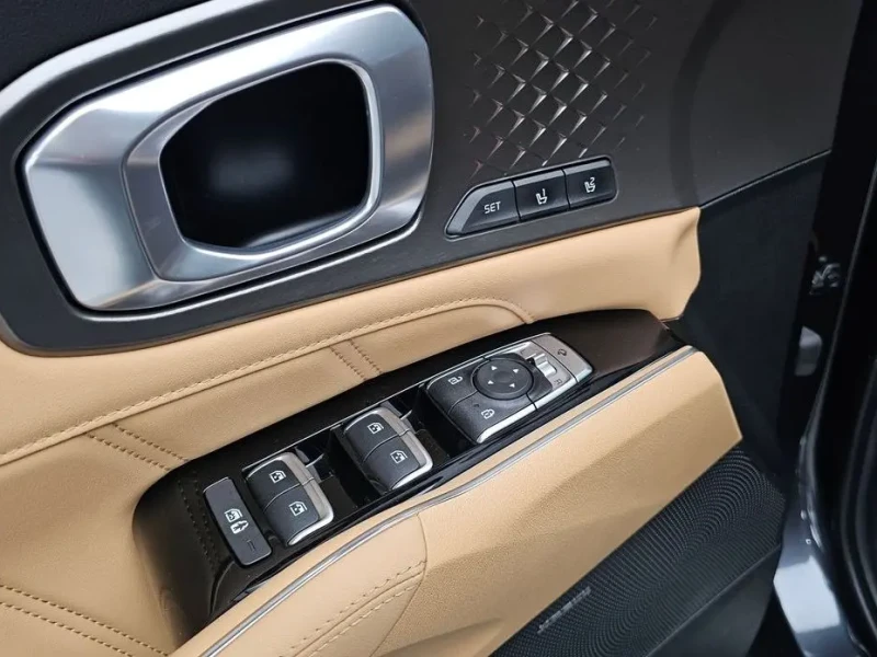 2022 Kia Sorento с пробегом 10 079 км