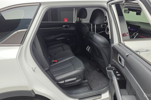 2022 Kia Sorento с пробегом 44 360 км