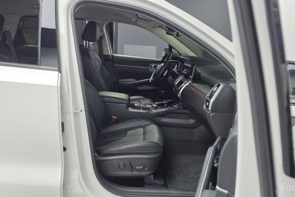 2022 Kia Sorento с пробегом 44 360 км