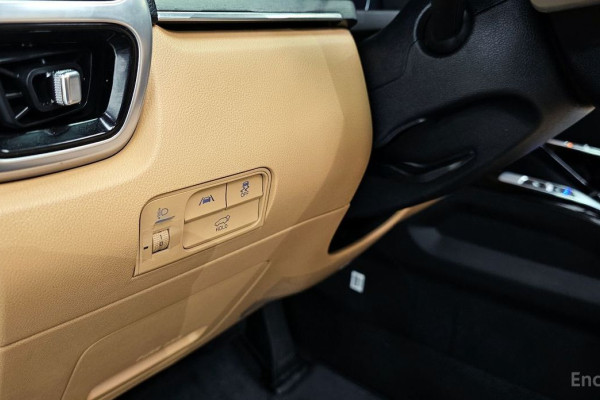 2023 Kia Sorento с пробегом 42 044 км