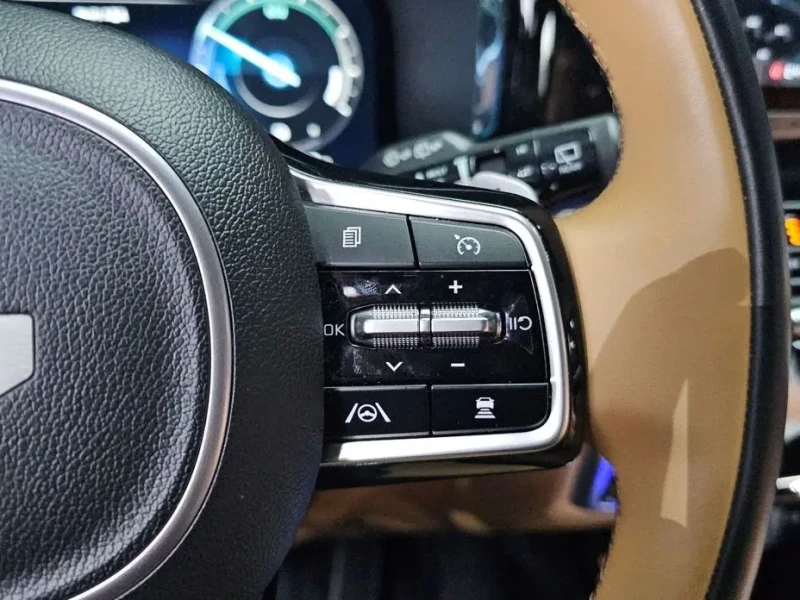 2022 Kia Sorento с пробегом 10 079 км