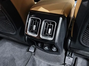 2022 Kia Sorento с пробегом 10 079 км