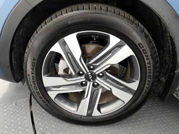 2023 Kia Sorento с пробегом 30 982 км