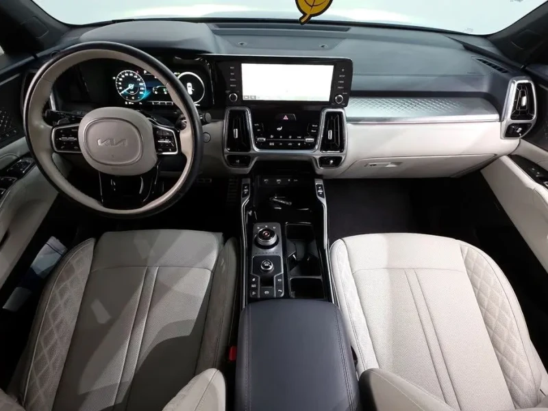 2023 Kia Sorento с пробегом 30 982 км