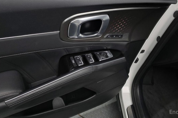 2022 Kia Sorento с пробегом 44 360 км