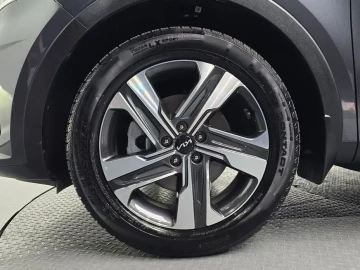 2023 Kia Sorento с пробегом 50 139 км