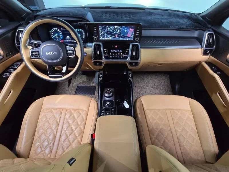 2023 Kia Sorento с пробегом 50 139 км