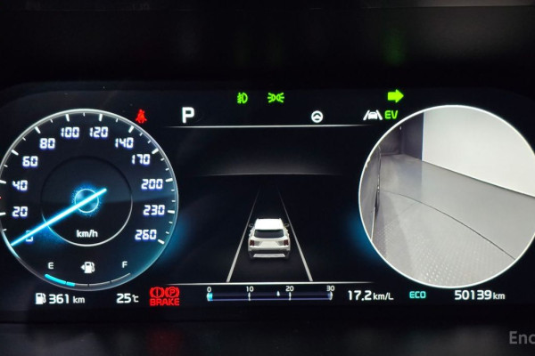 2023 Kia Sorento с пробегом 50 139 км