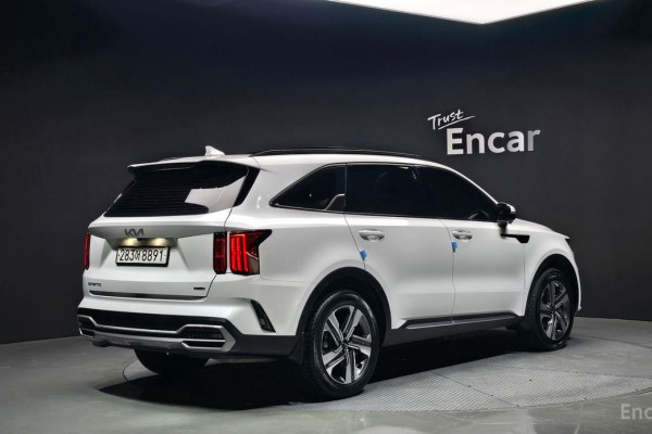 2023 Kia Sorento с пробегом 112 393 км