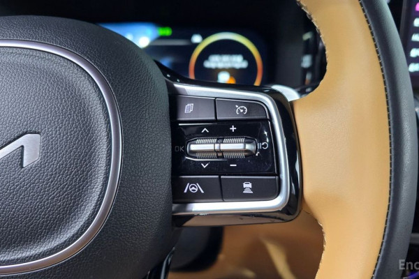 2023 Kia Sorento с пробегом 50 139 км