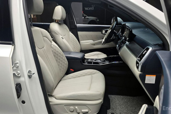 2023 Kia Sorento с пробегом 112 393 км