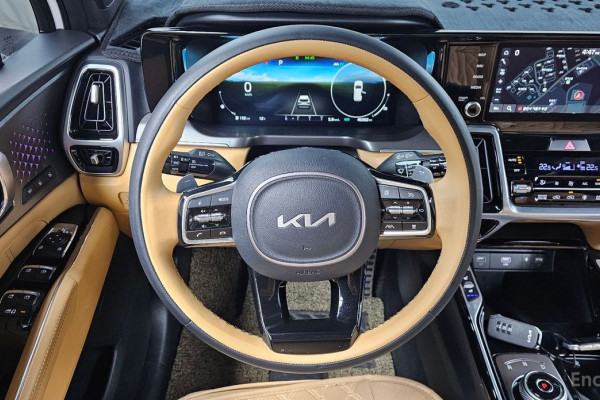 2023 Kia Sorento с пробегом 46 302 км