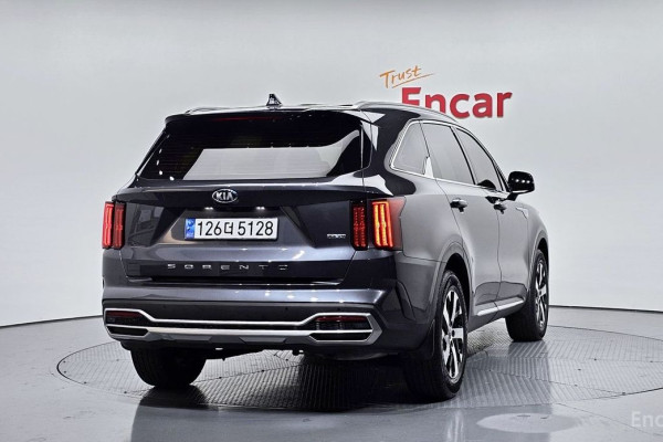 2021 Kia Sorento с пробегом 68 350 км