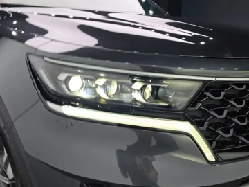 2023 Kia Sorento с пробегом 50 139 км