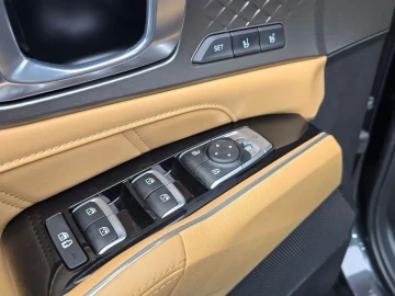 2023 Kia Sorento с пробегом 50 139 км