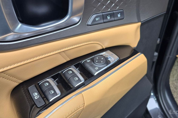 2023 Kia Sorento с пробегом 50 139 км